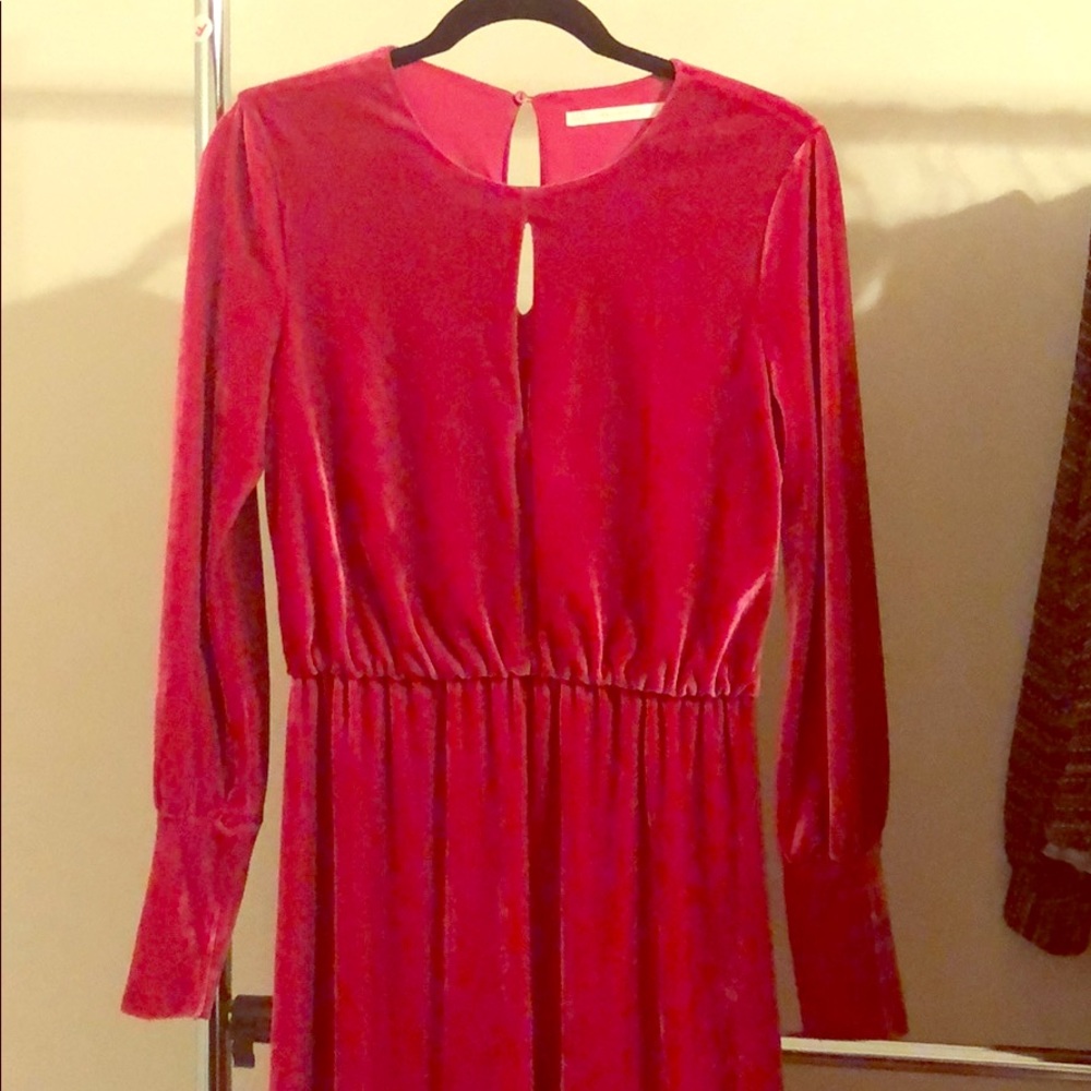 SOLD Zara Pink Velvet Keyhole Midi Dress
